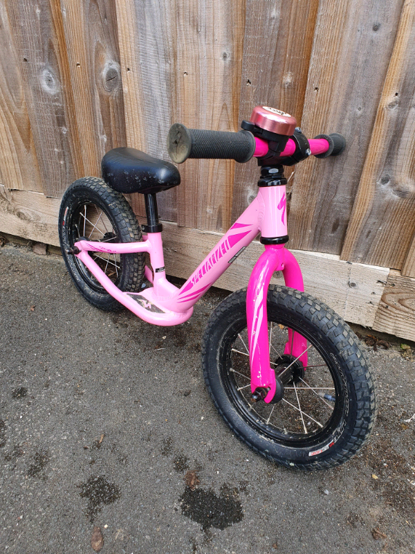 Specialized Hotwalk Girls Balance Bike 